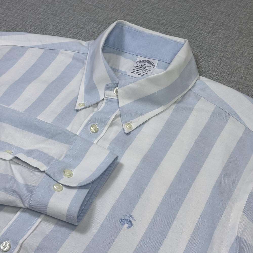 Brooks Brothers Button-Down Shirt Mens XL Blue Regent Fit Non-Iron Long Sleeve